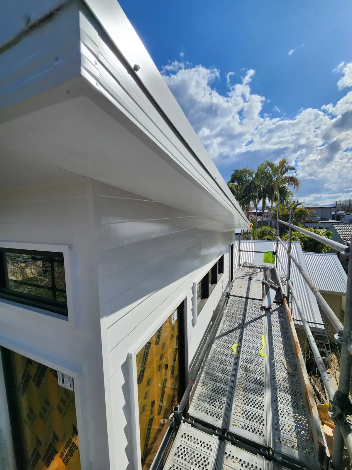 Exterior eaves painting project in Newcastle